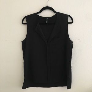H&M SLEEVELESS BLOUSE
